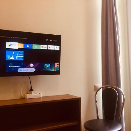 A Little Good Room Лвив Екстериор снимка